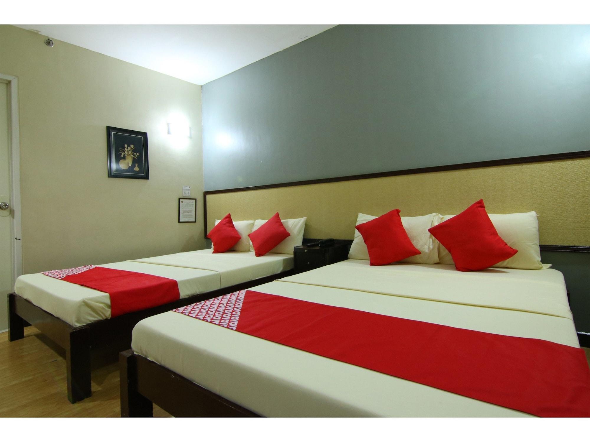 Oyo 110 Asiatel Hotel Pasay Buitenkant foto