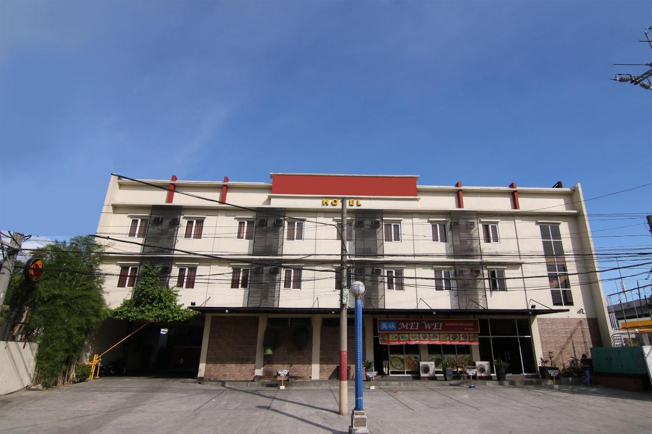 Oyo 110 Asiatel Hotel Pasay Buitenkant foto
